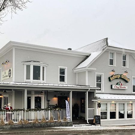 Auberge Des Cantons Magog Eksteriør bilde