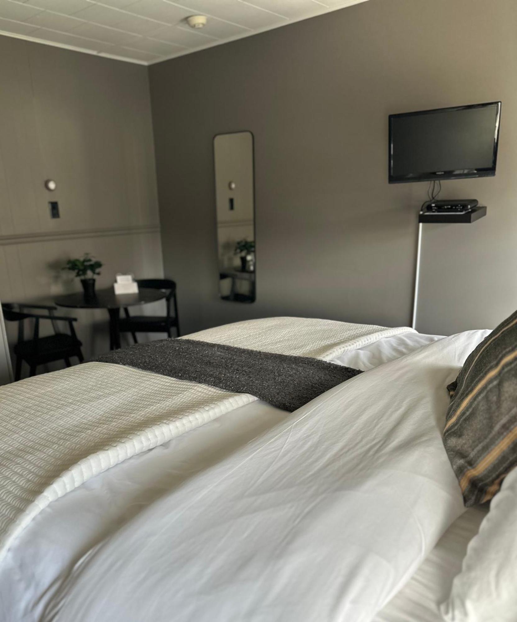 Auberge Des Cantons Magog Eksteriør bilde